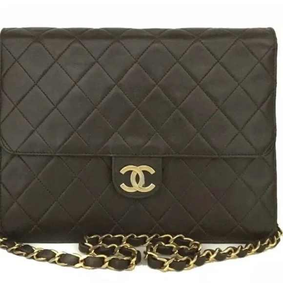 Chanel Brown 22 Signature CC Push lock Quilted Lambskin Chain Purse - Picture 1 of 17